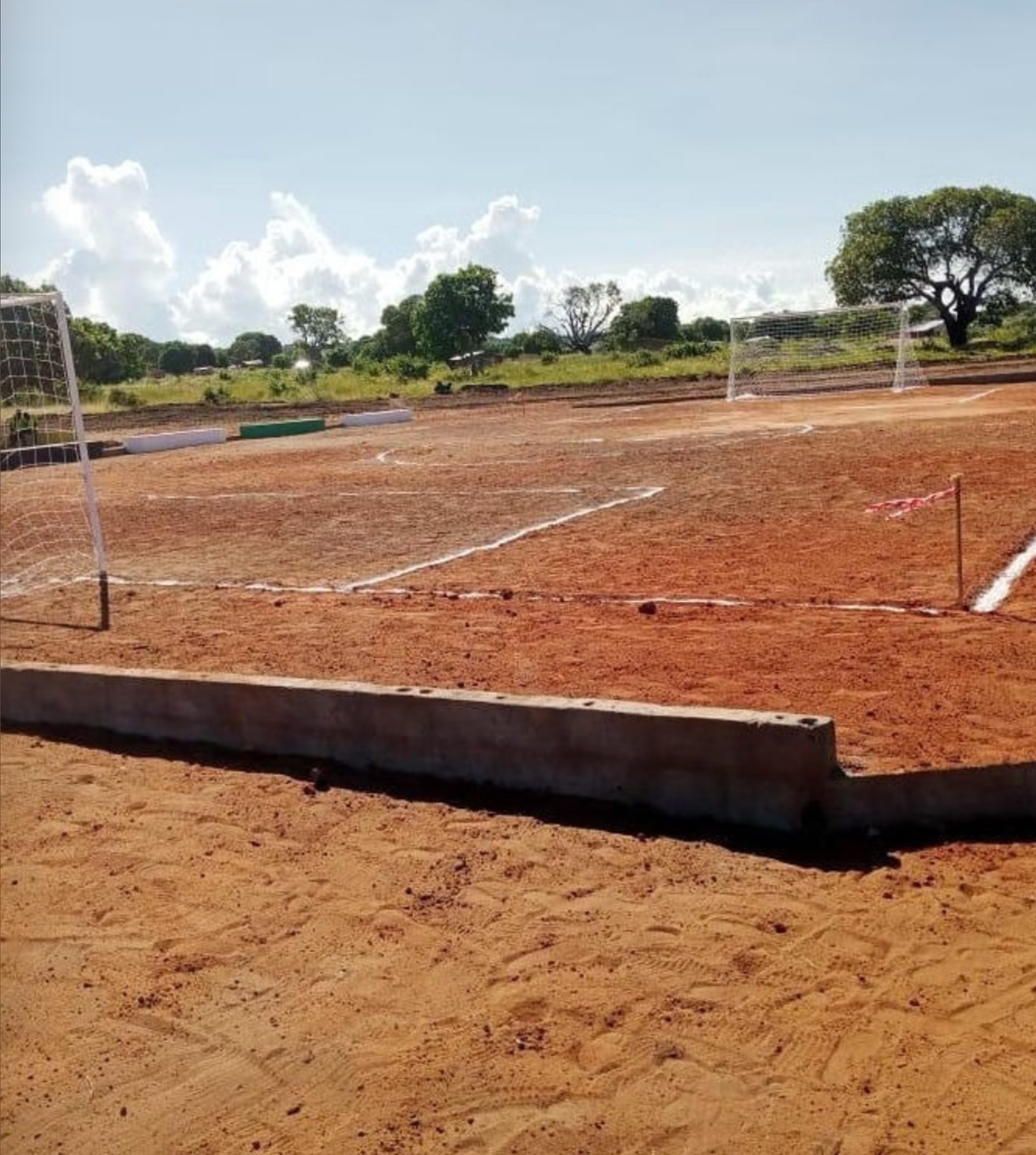Campo Polivalente e Parque de Pemba